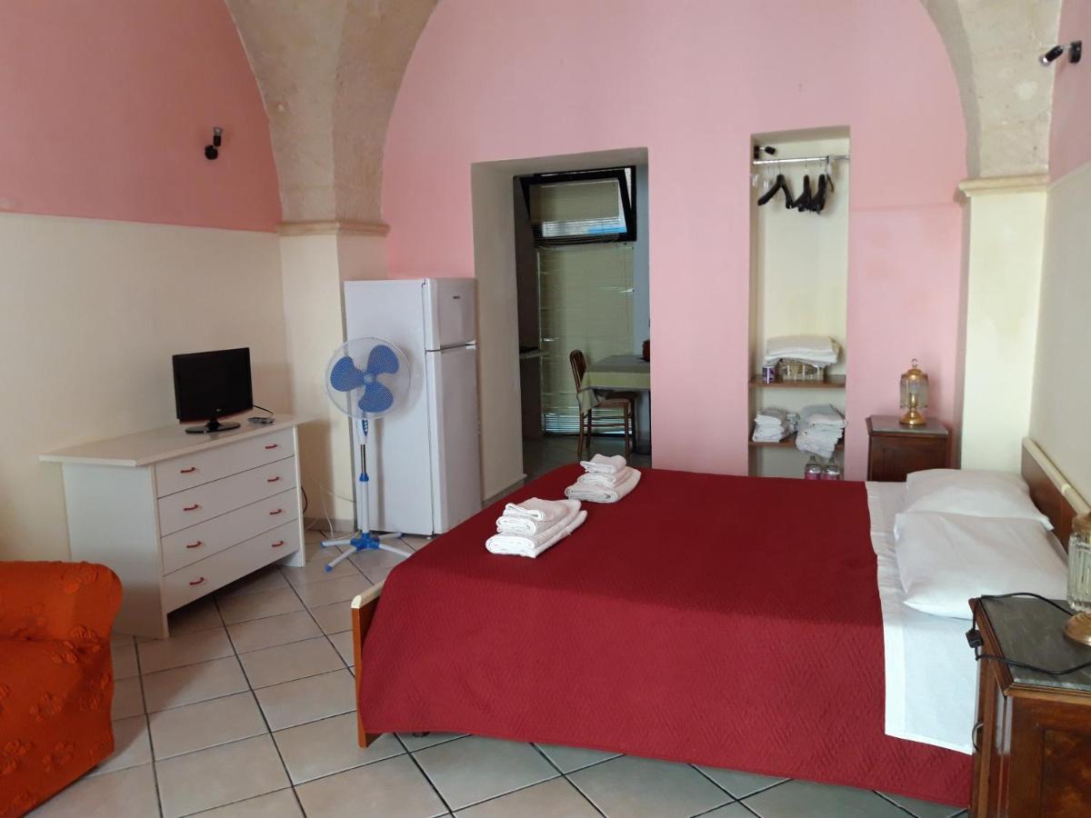 Apartamento Centro Storico Bríndisi Exterior foto